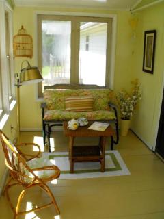 Secluded Cottage Rental on Lovely Lake near Rochester, New York - 6