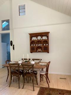 Charming Farmhouse Cottage Perfect for Family-Friendly Getaways in Signal Mountain, Chattanooga - 9