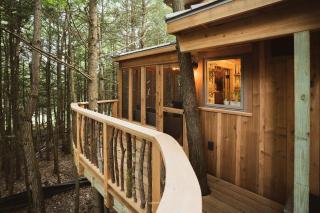 Woodland Wonder: Experience Luxury in a Treehouse in Norway, ME - 5