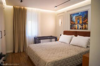 Cuzi House - 1
