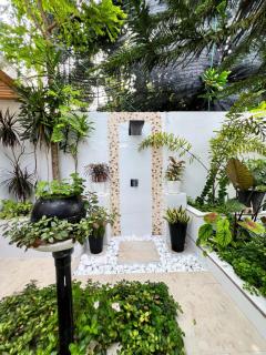 4 Bedroom Private Villa - 9