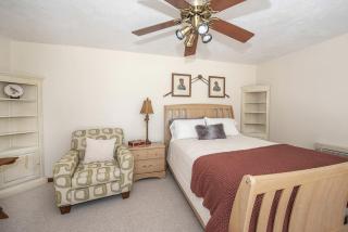 Ochlockonee River Cottage with Scenic Island Vista in Wakulla County, FL - 7