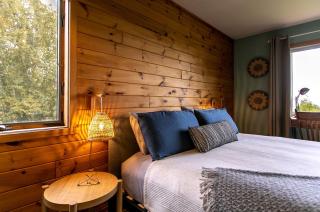 Family-Friendly Cabin Surrounded by Nature with Indoor Sauna in Grand Marais, Minnesota - 8
