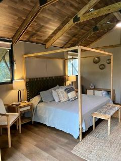 Beautiful Lakefront Glamping Cabin with Fire Pit and Lake Views near Austin, Texas - 3
