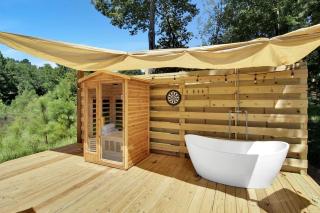 Spectacular Scenery Awaits: Modern Tiny House with Sauna in Coldspring, TX - 6