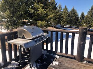 Bear's Den in Ennis, Montana - 9
