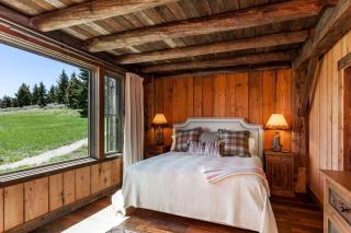 Bear's Den in Ennis, Montana - 3