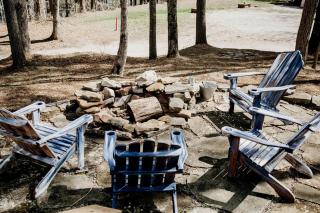 Family Glampsite: A Unique Cabin Retreat for Adventure in Tracy City, TN - 9