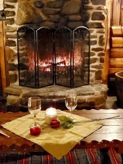 Romantic Cabin Beside a Peaceful Brook in the White Mountains of New Hampshire - 3