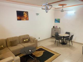 Golden Stay Villa - 0