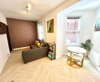 Willowcroft Apartments - The Calls, Leeds City Centre - Historic Building - Free Parking - 3