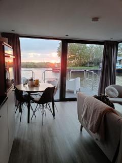 Uniek overnachten in een Tiny House op de Appelhof - 6