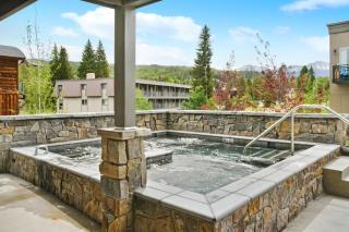 Downtown WP Loft 308 I Huge Hot Tub I Great Views - 6