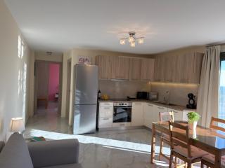 Freesia Grand Sea View Residence - Sarlata - 5