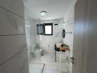 Freesia Grand Sea View Residence - Sarlata - 3