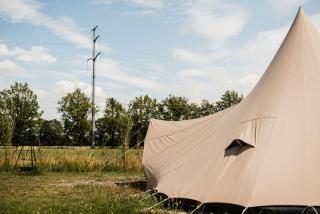 Tipi-tent met Outdoor Cooking mogelijkheid - 0