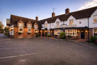 The Tower Arms Hotel - 3