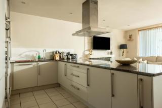Grebe Lodge - 1