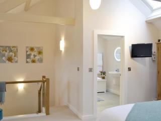 Dew Cottage - 8