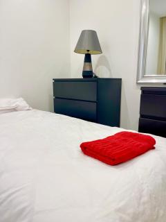 Family 3BR Apartment in Swieqi I Spacious Bright & Cot - 7