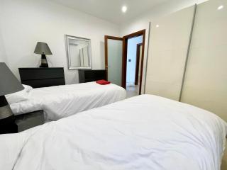 Swieqi Family 3BR Spacious and Bright Apartment I Cot & HighChair - 1