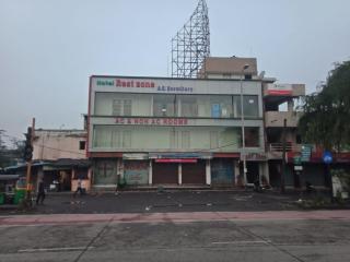 The Rest Zone Hotel - 5
