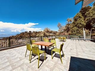 Hotel Sky Heaven Dalhousie Mall Road - 4