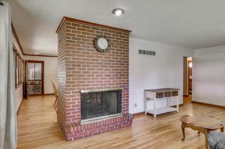 Fenced Yard & Patio! Shawnee Getaway 2 Mi to Dtwn - 5