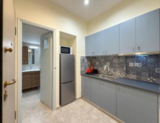 Boutique Studio 8 Cozy Luxury in a Modern Space - 5
