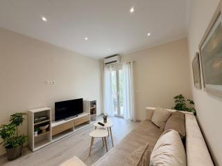 Meda's Apartment II - 5