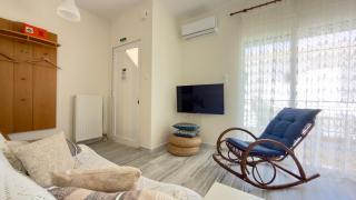 Christy's Apartment by Horizon Homes - 7