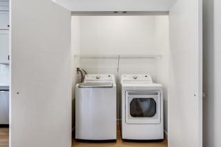 Brand New Build Townhouse End Unit near Resorts - 1