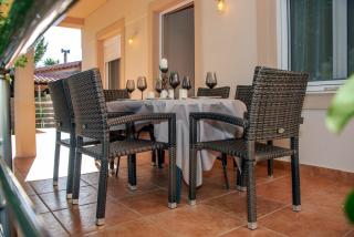 Seaside Plitra Paradiso - Steps from the Beach - 4