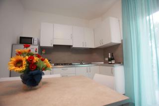 Modern flat by the beach - Beahost - 9