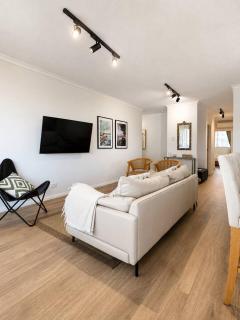Casa Del'Mare Cronulla Beachfront w Ocean Views - 2