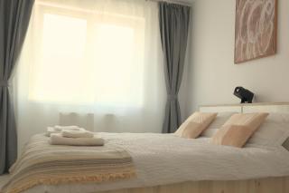 LZR Apartments - 7