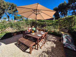 Plage à proximité, 6 couchages, tout à pied tout confort, WIFI, jardin - 0