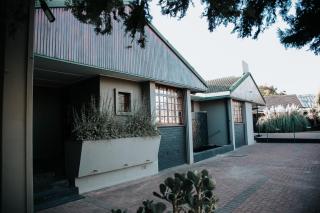 Buddy's Self Catering - 1