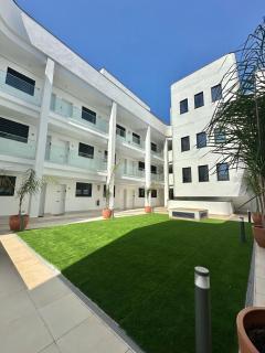 Ocean Breeze Luxury Apartment-Céntrico-Parking-Piscina-Wifi - 3