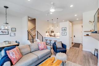 Downtown WP Loft 5 I Huge Hot Tub I Great Views - 3