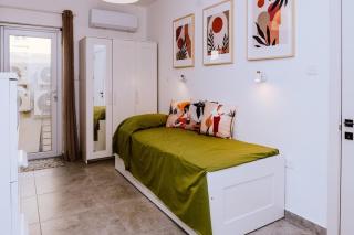 Spacious 3BR Terrace Stay near Qawra Seafront - 6