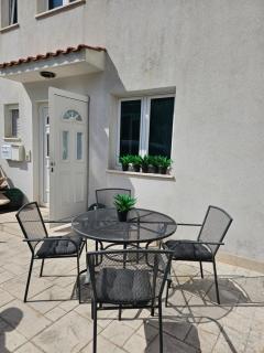 Luna Mare, One-Bedroom Apartment on Čiovo - 7
