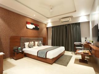 Alaukik Hotel - 3