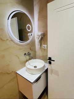 Vila Riza Sarande - Sarandë - 8