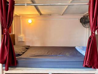 Hotel 5 Star Yatri Vishram Dormitory And Rooms - 3