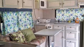Rustic Sunflower Caravan - 6