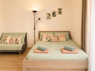 Cozy Studio, 2-Min Walk to Beach and Promenade - Nice - 6