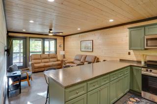Walk to Kentucky Lake! Pet-Friendly Murray Duplex - 4
