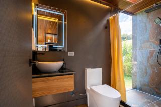 Modern Tiny House Near Quito Airport with Garden, Lagoon & Fire Pit - 8