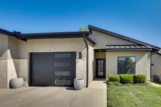 Soccer Fans Welcome! Luxe Raymore Escape w/ Patio - 9